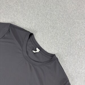 ZYIA Active Shirt Mens Large Gray Ribbed Loose Athletic Training Short Sleeve